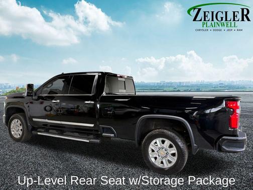 Black 2024 Chevrolet Silverado 3500 High Country