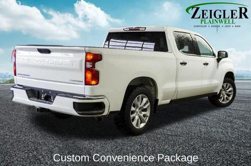 2022 Chevrolet Silverado 1500 Custom