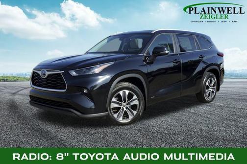 2023 Toyota Highlander Hybrid XLE