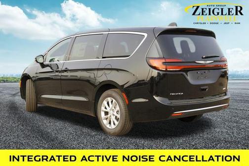 2025 Chrysler Pacifica L