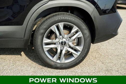 2023 Kia Seltos LX