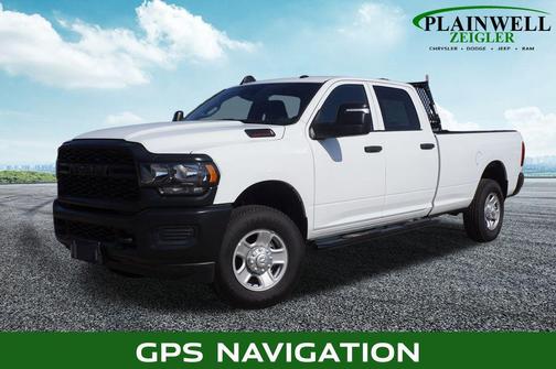 2024 RAM 3500 Tradesman Crew Cab 4x4 8' Box