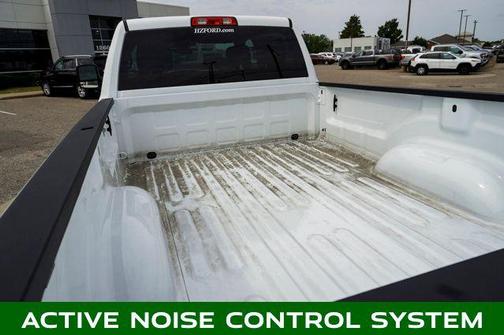 2023 RAM 3500 Tradesman Crew Cab 4x4 8' Box
