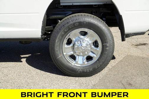 2025 RAM 2500 Tradesman Crew Cab 4x4 6'4' Box
