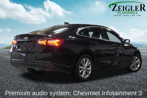 2021 Chevrolet Malibu FWD LT