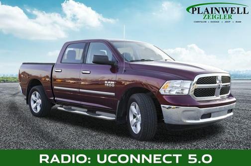 2016 RAM 1500 SLT