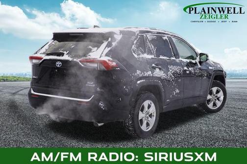 2020 Toyota RAV4 Hybrid XLE