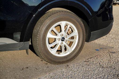 2022 Kia Carnival LXS