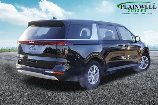 2022 Kia Carnival LXS