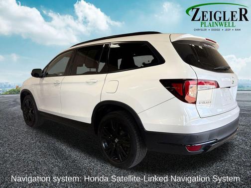 White 2021 Honda Pilot AWD Black Edition
