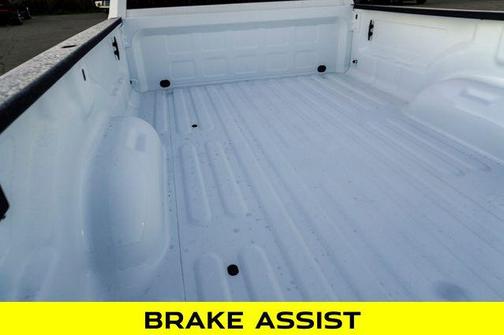 2026 RAM 2500 Tradesman Crew Cab 4x4 8' Box