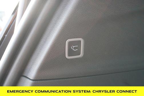 2025 Chrysler Pacifica L