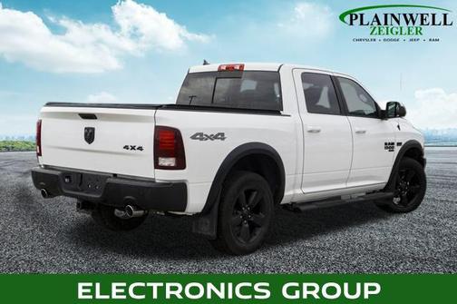 2019 RAM 1500 SLT