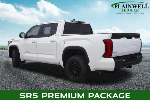 2022 Toyota Tundra SR5