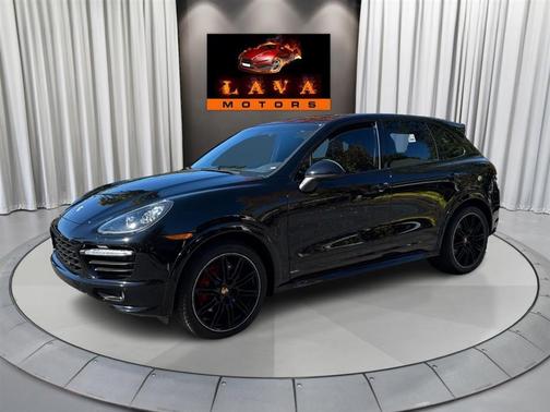 2014 Porsche Cayenne GTS