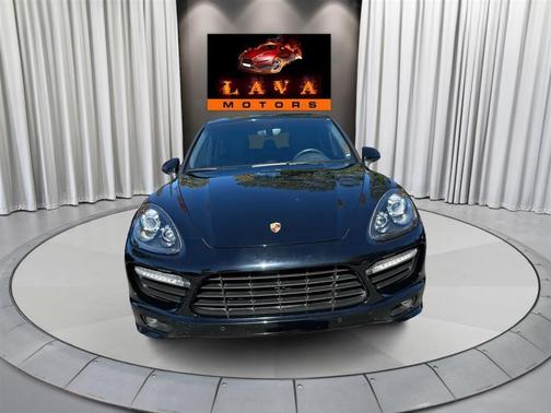2014 Porsche Cayenne GTS