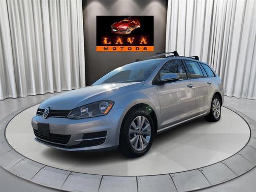 2017 Volkswagen Golf SportWagen TSI S