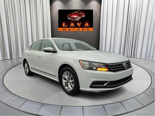 2017 Volkswagen Passat 1.8T S