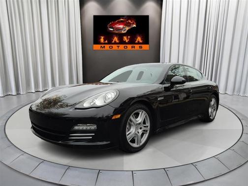 2011 Porsche Panamera 4