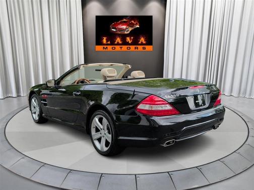 Black 2009 Mercedes-Benz SL-Class 2dr Roadster 5.5L V8