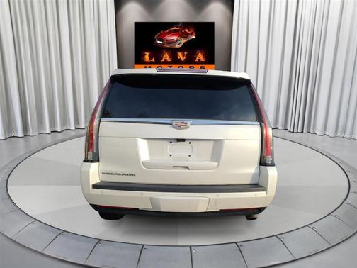 2017 Cadillac Escalade Premium Luxury