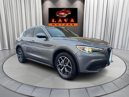 2019 Alfa Romeo Stelvio Ti Sport