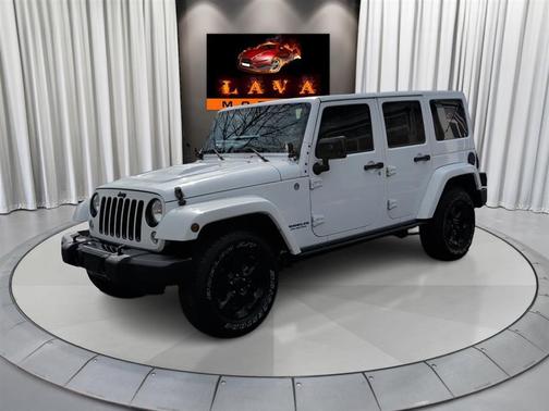 Bright White Clearcoat 2015 Jeep Wrangler Unlimited Altitude