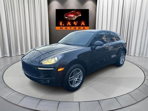 2018 Porsche Macan AWD