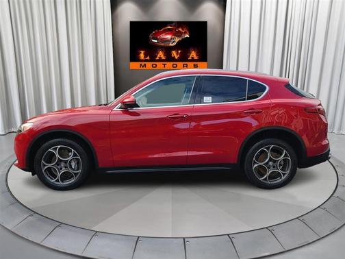 2018 Alfa Romeo Stelvio Base