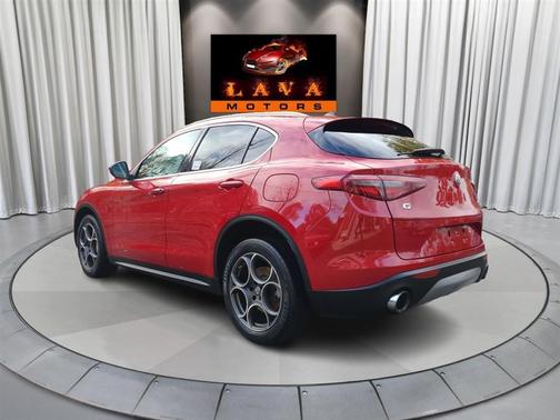 2018 Alfa Romeo Stelvio Base
