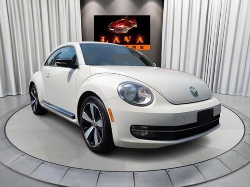 2012 Volkswagen Beetle Base
