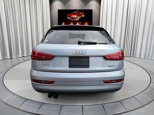 2016 Audi Q3 2.0T Premium Plus