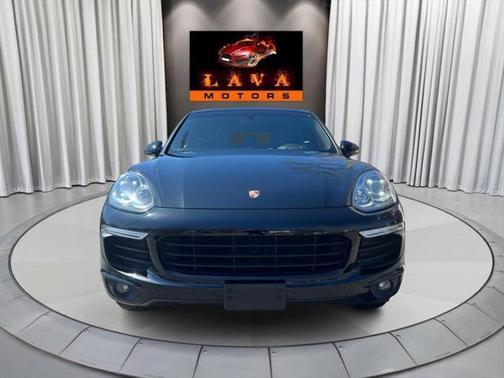 2016 Porsche Cayenne Base