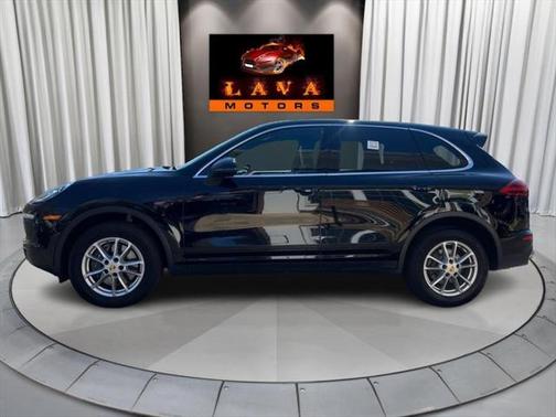 2016 Porsche Cayenne Base