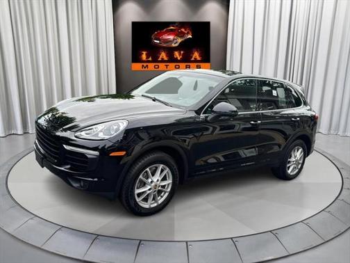 2016 Porsche Cayenne Base