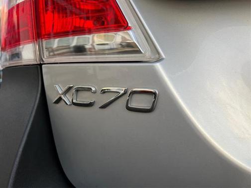2016 Volvo XC70 T5 Premier