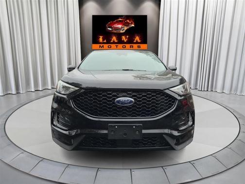 2022 Ford Edge ST Line