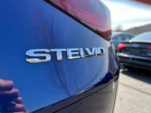 2018 Alfa Romeo Stelvio Ti