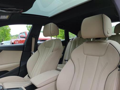 2022 Audi A5 Sportback 45 S Line Premium