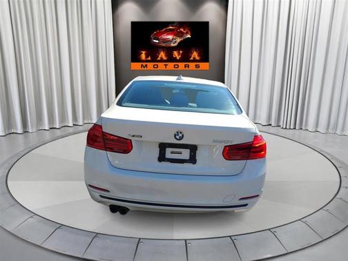 2018 BMW 330 xDrive