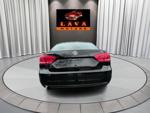 2015 Volkswagen Passat 1.8T Limited Edition