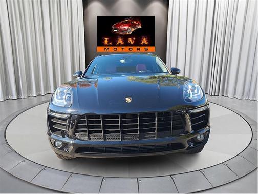 2018 Porsche Macan AWD