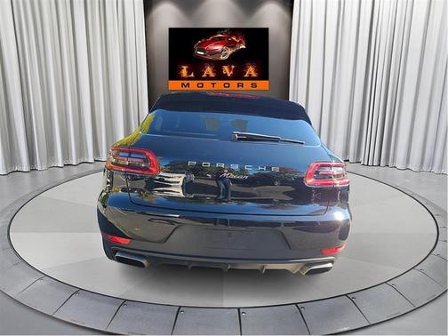 2018 Porsche Macan AWD