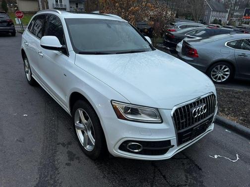 2017 Audi Q5 2.0T Premium Plus