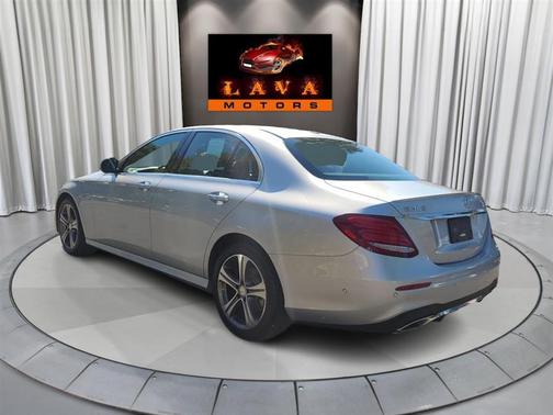 2017 Mercedes-Benz E-Class 4MATIC