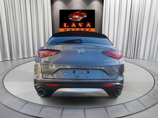 2018 Alfa Romeo Stelvio Ti Sport