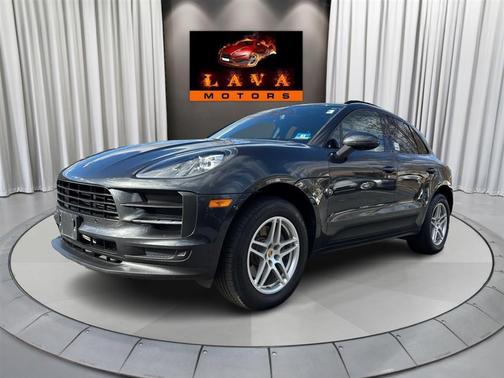 2020 Porsche Macan AWD