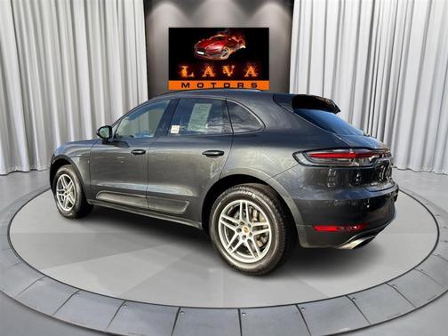 2020 Porsche Macan AWD