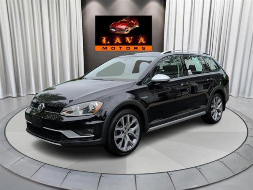 Deep Black Pearl 2017 Volkswagen Golf Alltrack TSI SEL