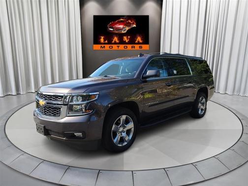 2017 Chevrolet Suburban LT